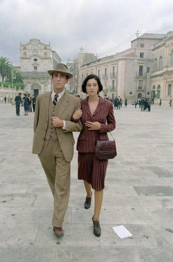 穿越歐洲的世紀美貌，地球球花莫妮卡年輕容顏無人超越