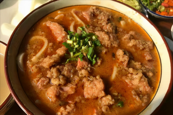 陝西這家早餐店,22元1碗,日穩定收入2萬,十幾家模仿未被超越 陝西這家早餐店,22元1碗,日穩定收入2萬,十幾家模仿未被超越