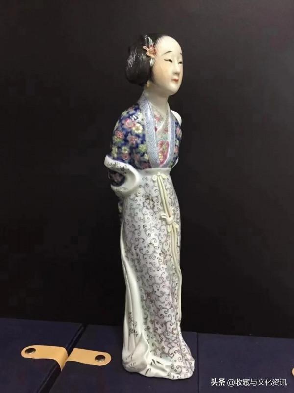 福建會館定製的侍女像鑑賞