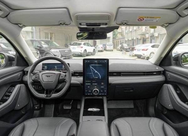 2021“沃德十佳”內飾出爐:國內有5款,三菱歐藍德爭議最大? 2021“沃德十佳”內飾出爐:國內有5款,三菱歐藍德爭議最大?