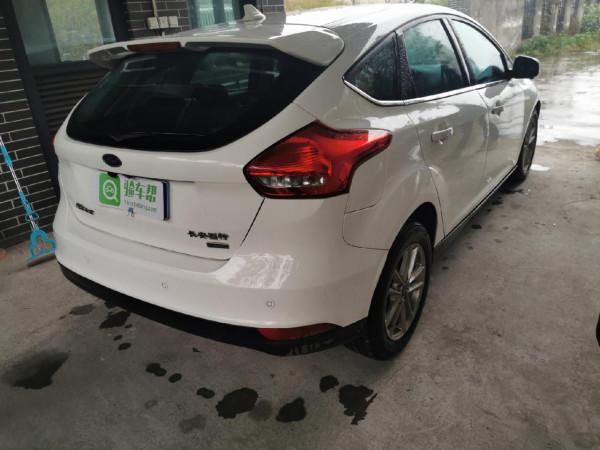 二手車檢測師憑兩隻小龍蝦，差點弄垮一個車行