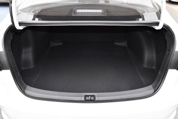 解讀豐田卡羅拉：空間足夠油耗低，10&period;98萬起，去年賣出近32萬臺