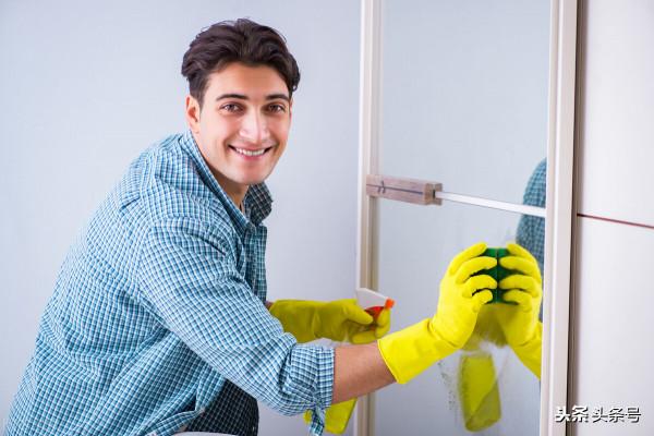 浴室鏡子起霧應該如何消除？防止浴室鏡子起霧的方法