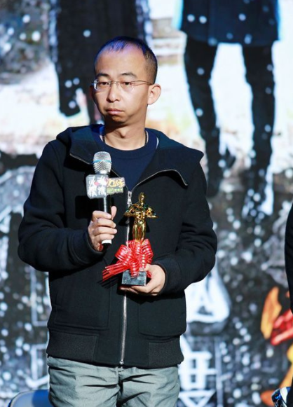 40歲醜男巨興茂的“清醒”，撕開了多少明星的遮羞布