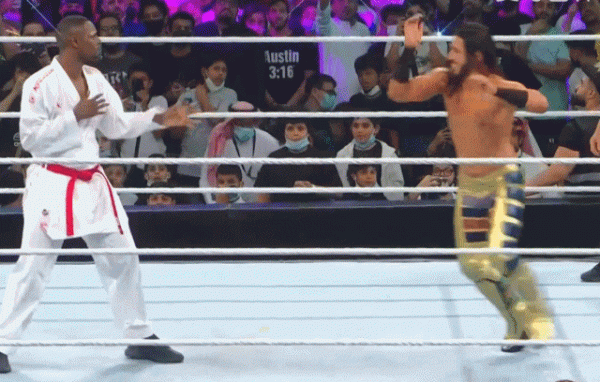 WWE寶冠大賽:大驚喜!奧運銀牌得主現身,阿里遭一腳踢翻? WWE寶冠大賽:大驚喜!奧運銀牌得主現身,阿里遭一腳踢翻?