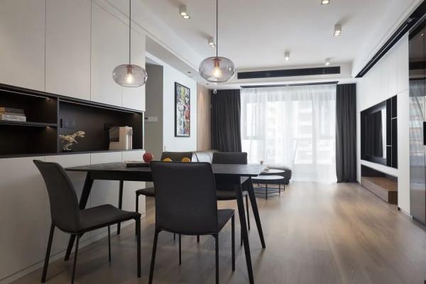 125㎡現代簡約風，黑白灰+木色，高階又大氣，進門就被迷住了