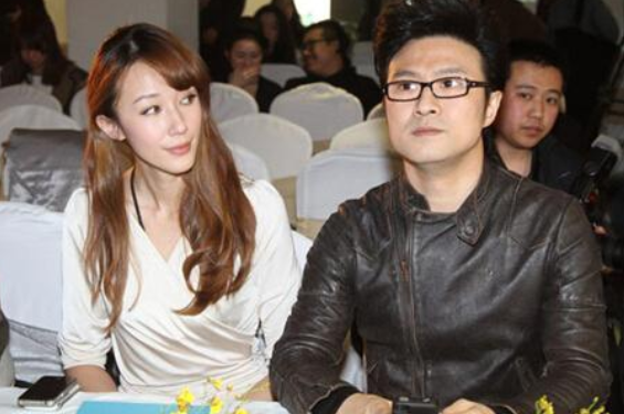 汪峰的狂野情史，為愛結婚3次卻閃離2次，和5個女人愛得轟轟烈烈