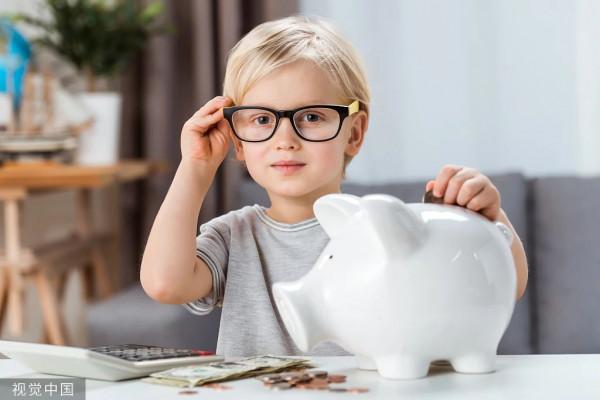 6歲以前,女兒覺得家裡的錢簡直就是天上掉下來的 6歲以前,女兒覺得家裡的錢簡直就是天上掉下來的