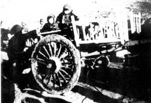 “醜媽媽”醜子岡，不上戰場不扛槍，卻得到毛澤東的尊敬，為何？