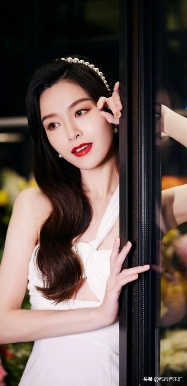 “百億闊太”文詠珊高畫質美圖收藏