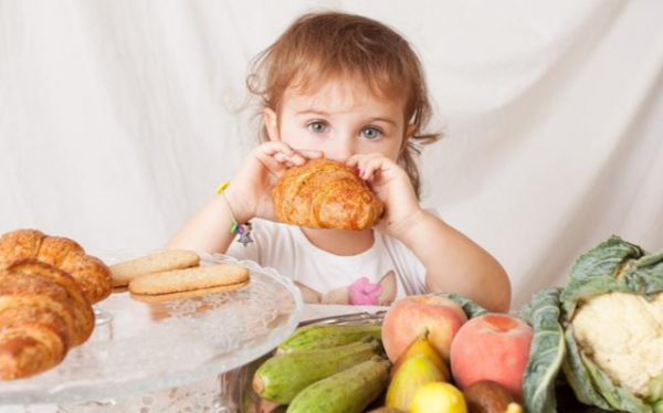 奶奶的心頭好“肉湯”只給“心頭肉”乖孫,為什麼娃卻越來越瘦? 奶奶的心頭好“肉湯”只給“心頭肉”乖孫,為什麼娃卻越來越瘦?