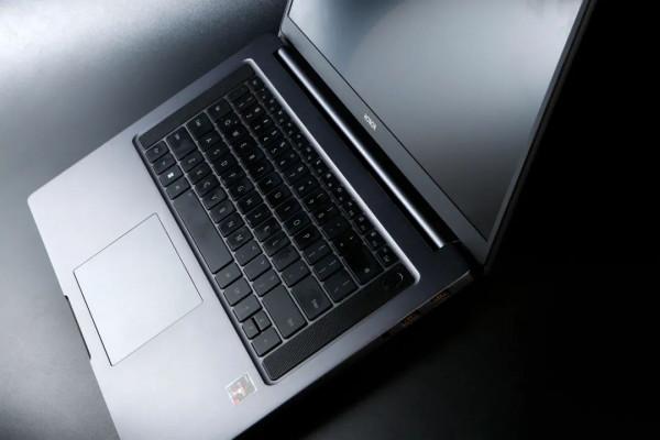 星空旅者&;西裝暴徒|榮耀MagicBook 16 Pro銳龍版圖賞 星空旅者&;西裝暴徒|榮耀MagicBook 16 Pro銳龍版圖賞