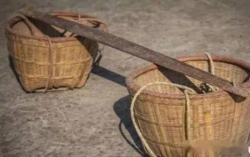 我恨父親,甚至想過自殺,沒人知道我是在怎樣的環境中長大 我恨父親,甚至想過自殺,沒人知道我是在怎樣的環境中長大