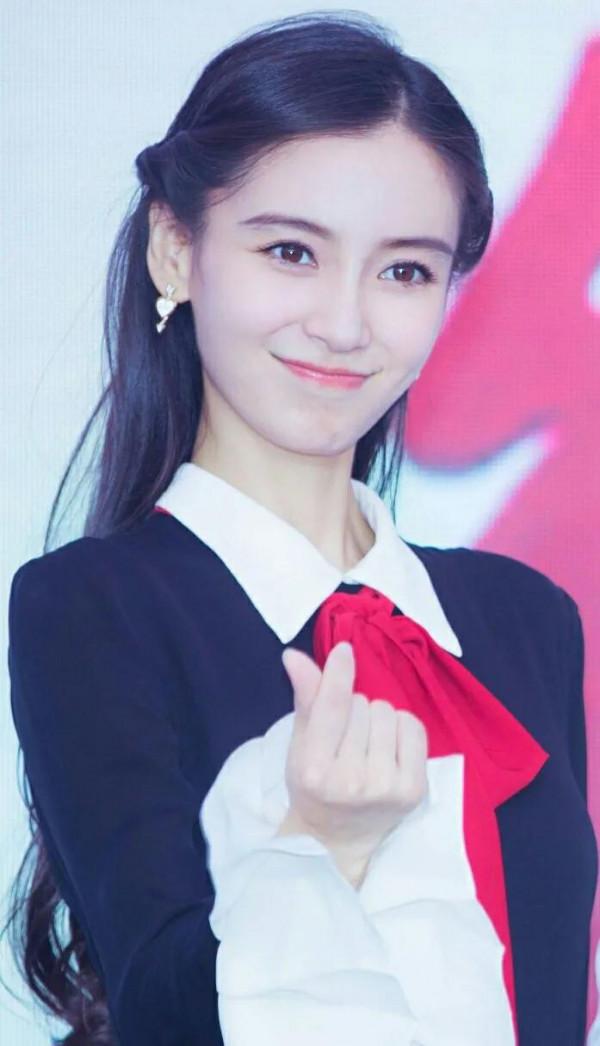一直18歲的Angelababy