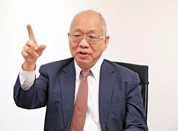 數學泰斗丘成桐:再這麼下去中國的科技至少要倒退20年 數學泰斗丘成桐:再這麼下去中國的科技至少要倒退20年