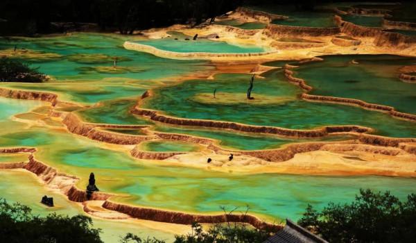 人間仙境黃龍景區