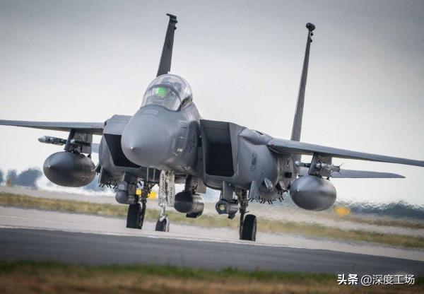 美國不排除向烏克蘭派兵!多少美軍能打敗俄軍:6萬人就足夠了? 美國不排除向烏克蘭派兵!多少美軍能打敗俄軍:6萬人就足夠了?