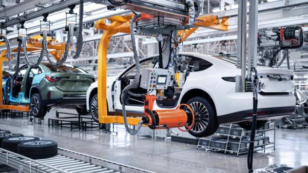 NIO Tech Talk|生產線驗證造車在驗證什麼? NIO Tech Talk|生產線驗證造車在驗證什麼?