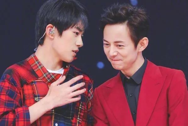 4個技巧,讓你比同齡人更顯嫩 4個技巧,讓你比同齡人更顯嫩