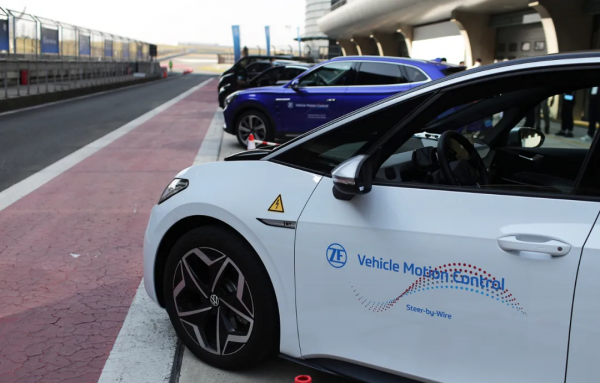 為什麼在電動化轉型這一方面，零部件廠商比主機廠步伐還要快？