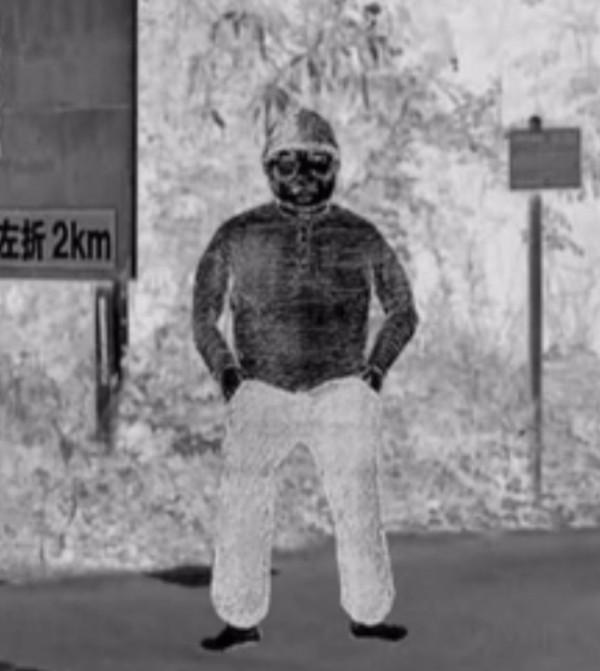 日本13歲少女凌晨前往便利店，半路被神秘男子帶走，從此音訊全無