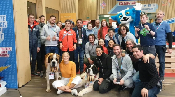 北京冬奧會來了個“神仙女孩兒”，精通四國語言