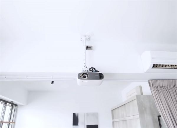 80後情侶相識4年，堅持不婚主義，把59㎡小家裝成極簡二人世界