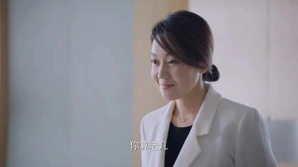 一個不能來，一個不該來，真的是趙立新和閆妮毀了這部新劇嗎