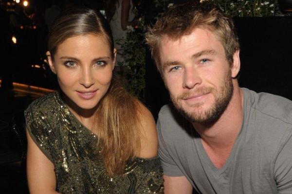 好萊塢模範夫妻：雷神愛上大7歲美女，摟著矮30公分嬌妻甜蜜11年