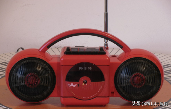 飛利浦 Philips Roller 2 D8017 便攜收錄機 飛利浦 Philips Roller 2 D8017 便攜收錄機