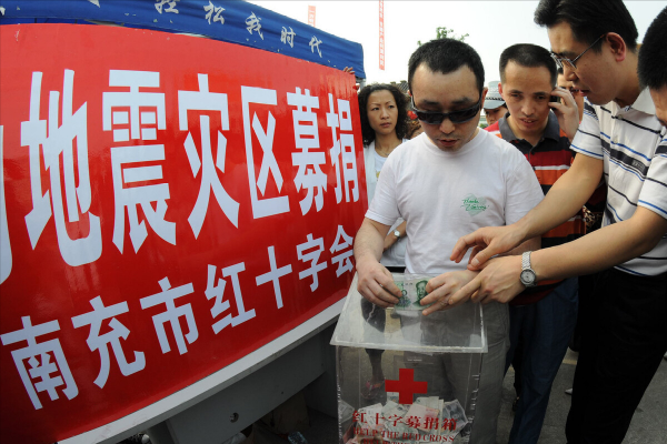 十四年前中國的一次災難,意外暴露實力,2萬解放軍緊急救援 十四年前中國的一次災難,意外暴露實力,2萬解放軍緊急救援