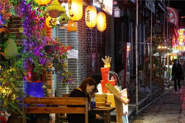 廣西:陽朔,西街,一去不復返的“洋人街”“懶人街” 廣西:陽朔,西街,一去不復返的“洋人街”“懶人街”