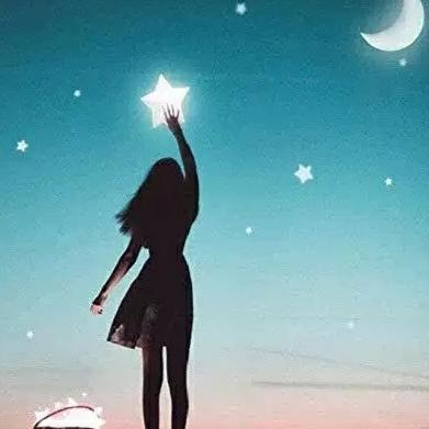 中秋月明時，人圓賞月圓