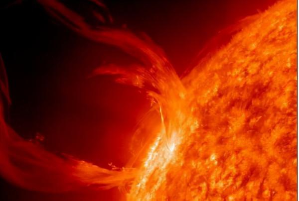 如果告訴你，太陽上也會下雨，你會相信嗎？