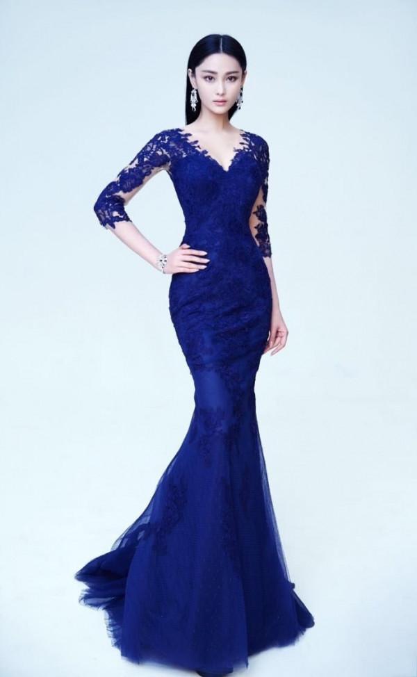 張馨予不得了！穿波點裙顯老10歲不止，看起來像40多歲