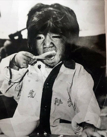 毛孩于震寰：出專輯，42歲娶90後嬌妻，他是如何走上人生巔峰的？