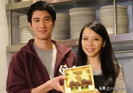 田樸珺主動支援王力宏，其實就事實來看，李靚蕾也不是個好妻子