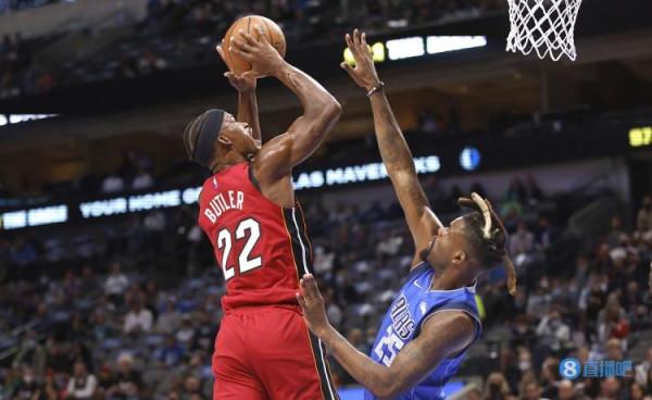 四大金剛!巴特勒&;阿德巴約&;洛瑞&;希羅四人各自砍下20+ 四大金剛!巴特勒&;阿德巴約&;洛瑞&;希羅四人各自砍下20+