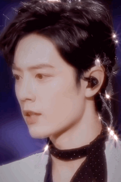 #肖戰#東方衛視跨年夜《神奇》舞臺,美圖合集共19張,喜歡自取 #肖戰#東方衛視跨年夜《神奇》舞臺,美圖合集共19張,喜歡自取