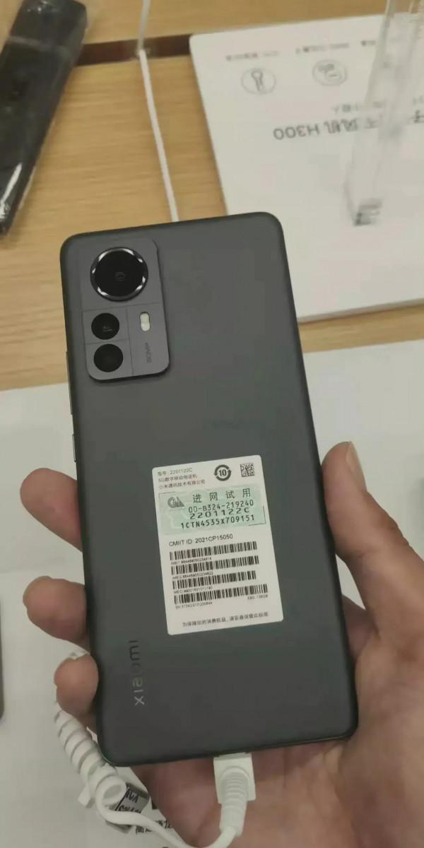 小米12 par正面曝光