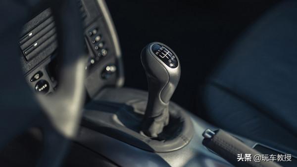 這臺又醜又舊的保時捷911，為啥開過的人都愛到不行？