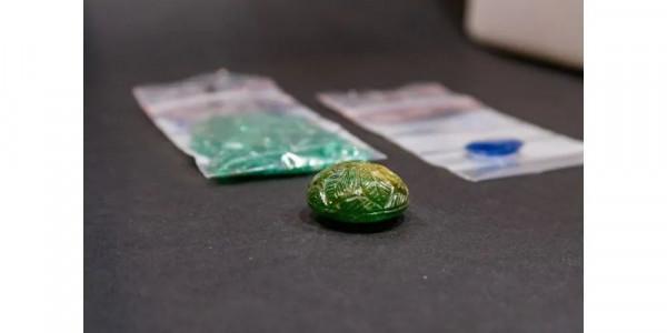 去勃朗峰散個步，卻撿到幾十萬歐元的寶石！這是什麼狗屎運啊