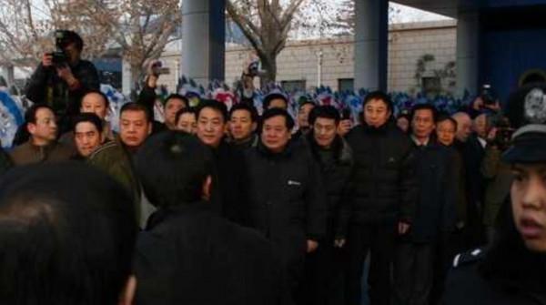 “步步血淚”郭德綱：馬季葬禮穿貂皮被罵，三次進京都經歷了什麼