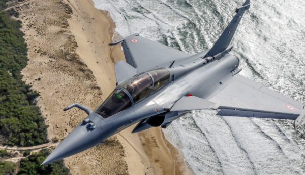 馬克龍復仇莫里森?法國向印尼推銷“陣風”,俄蘇-35或成犧牲品 馬克龍復仇莫里森?法國向印尼推銷“陣風”,俄蘇-35或成犧牲品