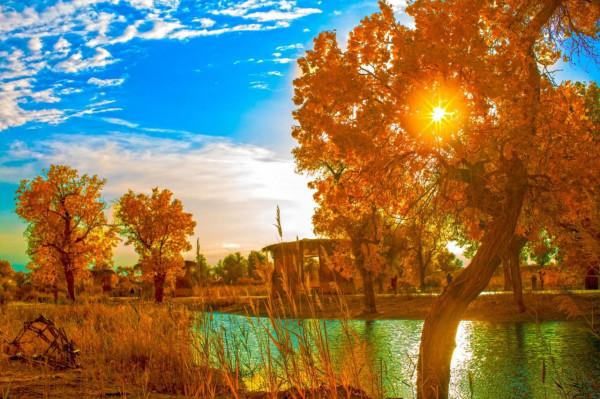 自駕新疆,40天12000公里,每日詳細行程、住宿地規劃(路書) 自駕新疆,40天12000公里,每日詳細行程、住宿地規劃(路書)