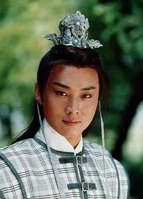 才貌品俱佳的胡歌唯一承認的女友，已經陪伴我們走過了22年