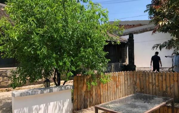 後疫情時代北京農村民宿老闆網上出租院子離場，卻有人大量租院子