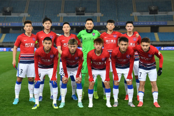 金元足球時代的痴想，如今“滿城盡是全華班”