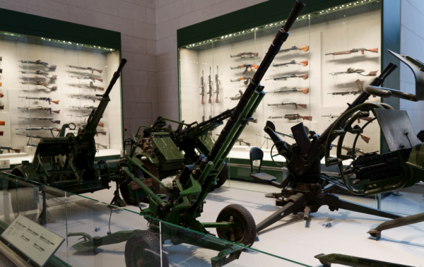 1995年，山西老頭去首都訪友，楊成武派軍車全程護送，他是誰？