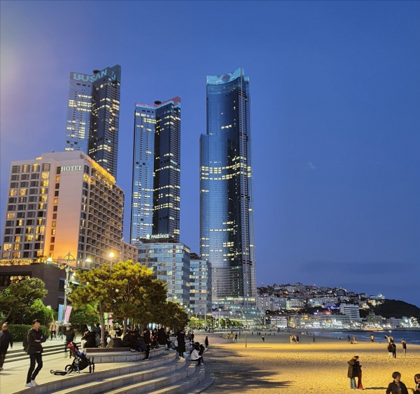 全球8座超過400米高的摩天住宅——美國引領，越南韓國阿聯酋入圍